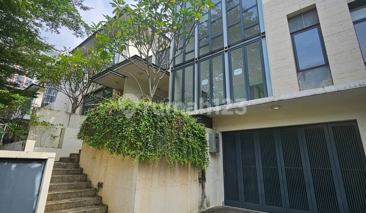 Navapark Lancewood Rental House in Bsd Semi Furnished