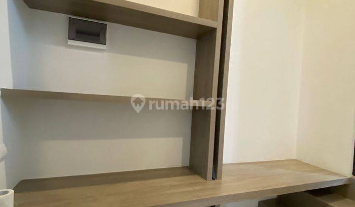 Disewakan Rumah Freja House BSD City Furnished Siap Huni Terdekat ke AEON Mall. Tol BSD, Univ Atmajaya, Univ Prasetya Mulya 2