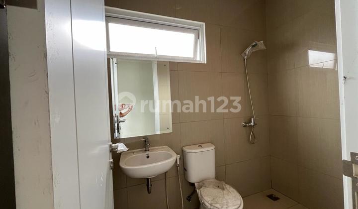 Jual Cepat Rumah The Savia BSD City, Hoek, Siap Huni, Dekat Akses Tol, Pusat Perbelanjaan, Sekolah Internasional 2