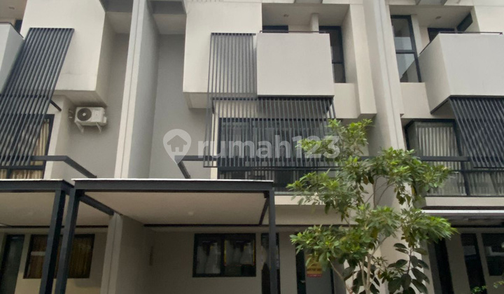 For Rent Impresahaus Tabebuya House BSD City