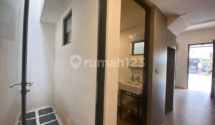 Rumah Sewa Freja BSD City Hoek, Fully Furnished Siap Huni 2