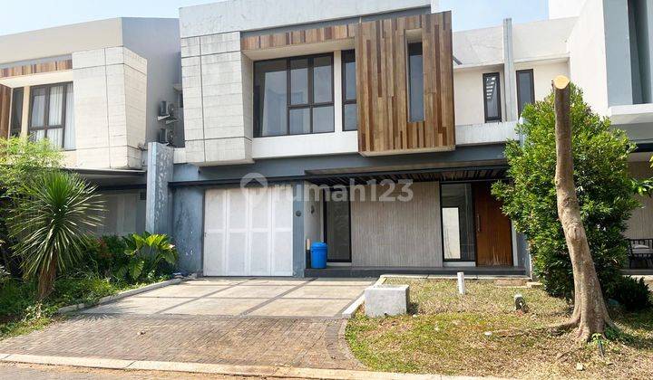 Rumah 2 Lantai The Eminent Prestigia Bsd City Lokasi Dekat Ice Bsd, Prasetya Mulya, Aeon Mall. Pintu Tol 1