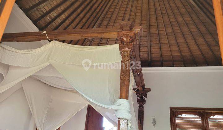 Villa Klasik Dipantai Melasti 10