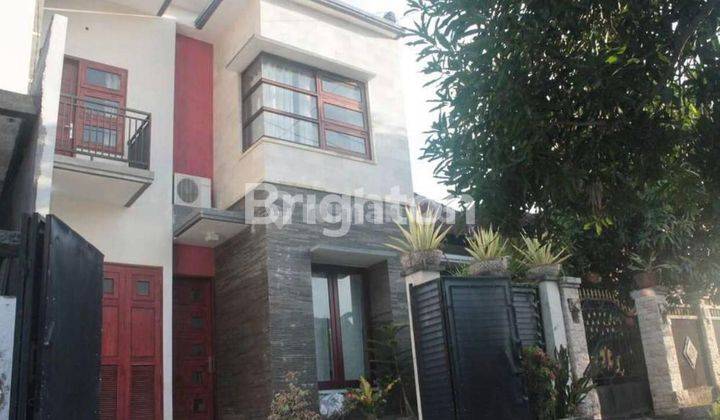 Rumah 2 lantai semi furnish di Taman Giri Nusa Dua 1