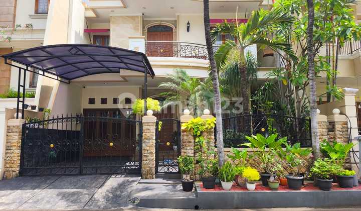 Beautiful Permata Buana 200M2 House Cheapest 2