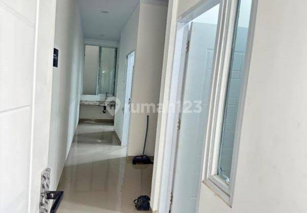 Dijual kos kosan 3lantqi SHM 10kamar tidur full furnish Bagus 2