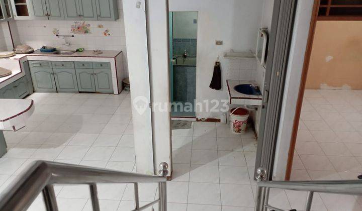 Rumah 2lantai siap huni SHM taman palem lestari 2