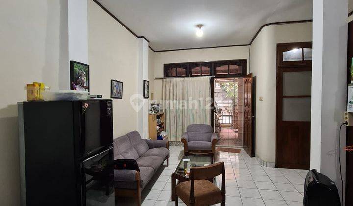 Dijual Rumah 2lantai siap huni Muara karang 6x15 SHM 2