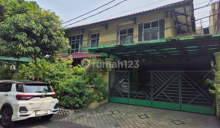 Dijual Rumah Hoek Taman Kedoya Baru 450m2 SHM 2