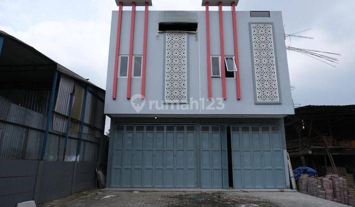 Dijual/disewakan Ruko Gandeng Jln Raya Serang SHM 1