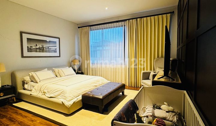 Rumah Mewah The Zora Kiyomi Private Lift Rumah Mewah The Zora Kiyomi Private Lift