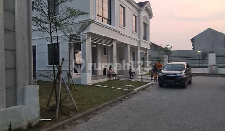 Lavon 9x13 Semi Furnished Murah Hoek Pojok 1