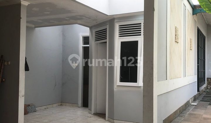 Disewakan Rumah Siap Huni 425m2 Kavling Dki 2