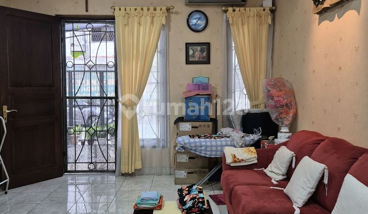 Puri Media 6x15 Semi Furnished Cheap 2