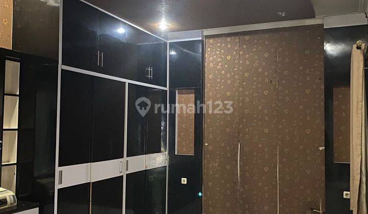 Rumah Bagus 2 Lantai Rapi Dalam Cluster  2