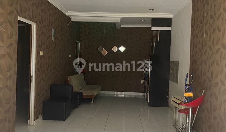 Rumah Bagus 2 Lantai Rapi Dalam Cluster  3