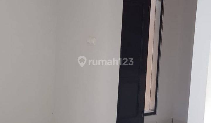 Rumah Bagus Baja Ringan Rapi Dalam Cluster Depan 4