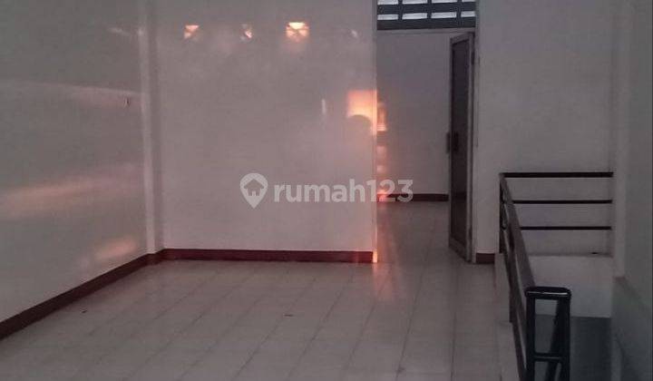Ruko Daerah Strategis Perak Timur 3