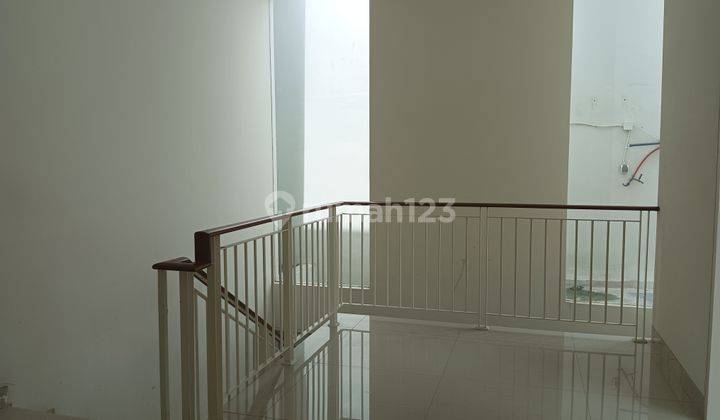 Rumah Grand Island Pakuwon City Surabaya 5
