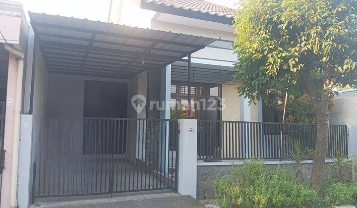 Murah!! Dijual Rumah Renov Bagus Babatan Pratama Siap Huni Baru Renovasi Sby Barat
 1