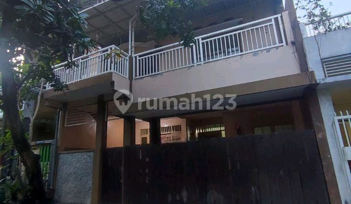 Rent a Nice 2-Story House at Pondok Rosan Wiyung Surabaya