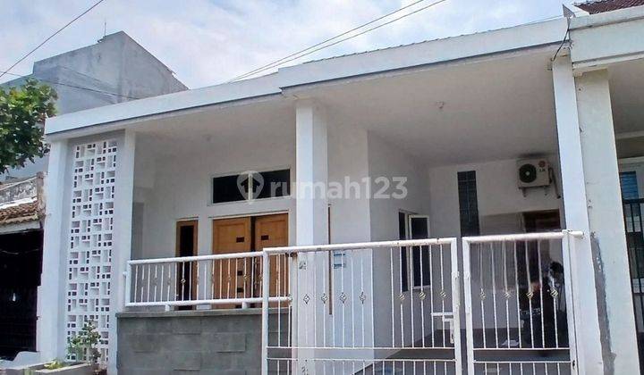 Dijual / Disewakan Rumah Taman Pondok Indah Wiyung 1