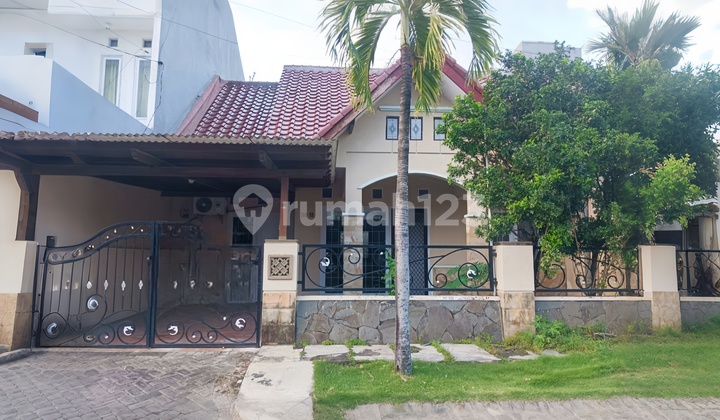 Rumah Murah dan Strategis di Wiyung, Surabaya, Dekat Pakuwon Mall Rumah Murah dan Strategis di Wiyung, Surabaya, Dekat Pakuwon Mall