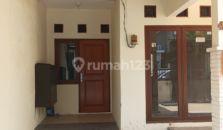Disewakan Rumah Babatan Pratama Wiyung Dekat Pakuwon Mall 2