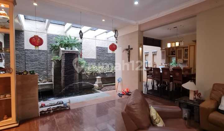 Dijual Rumah Mewah 3 Lantai Mainroad Boulevard Puri Indah Blok J