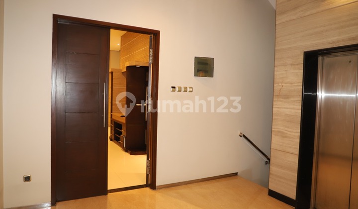 Lepas Cepat Rumah Bagus 3 Lantai Taman Permata Buana Siap Huni 2