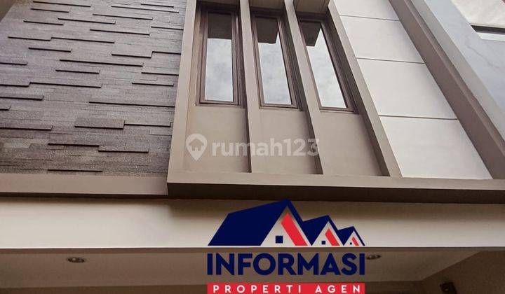 Disewakan Rumah 3 Lantai Bagus Taman Permata Buana 1