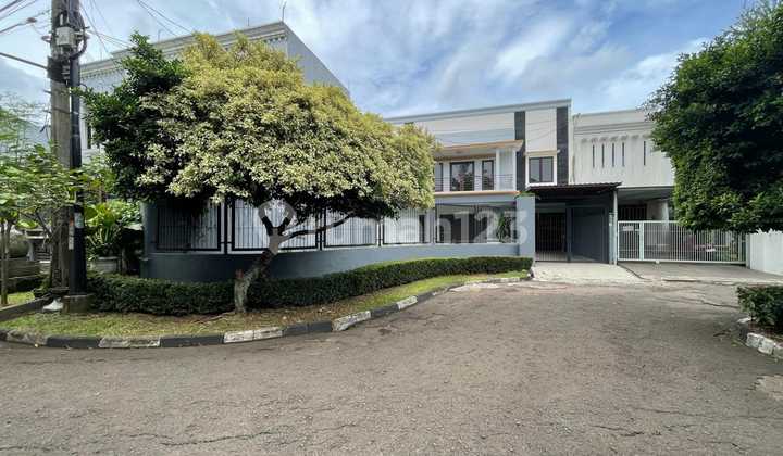 Large cheap house in Sector 3 Camar Bintaro Jaya complex 1