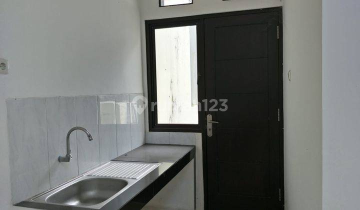 Disewakan Rumah Siap Huni 2 Lantai di Komplek Sektor 9 Bintaro 3