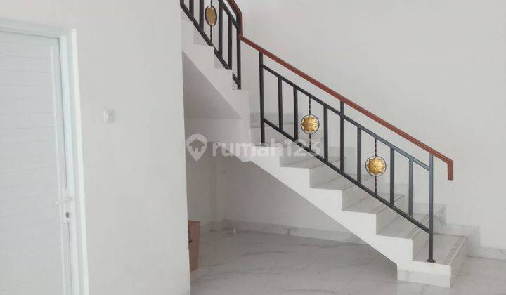 Ruko Bagus 2 lantai di sektor 9 Bintaro 6