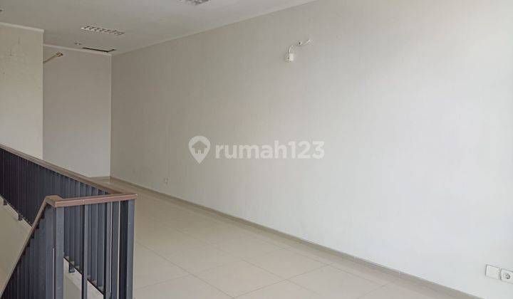Disewakan Ruko Strategis di Fresh Market Emerald Sektor 9 7