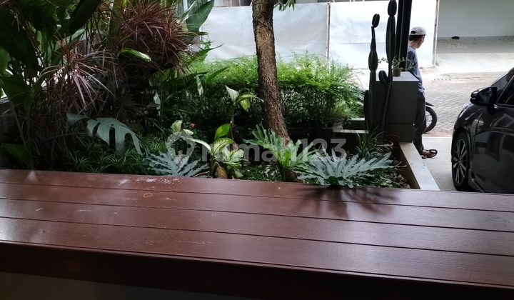 Rumah Bagus Terawat  Siap Huni SHM Lokasi Favorit