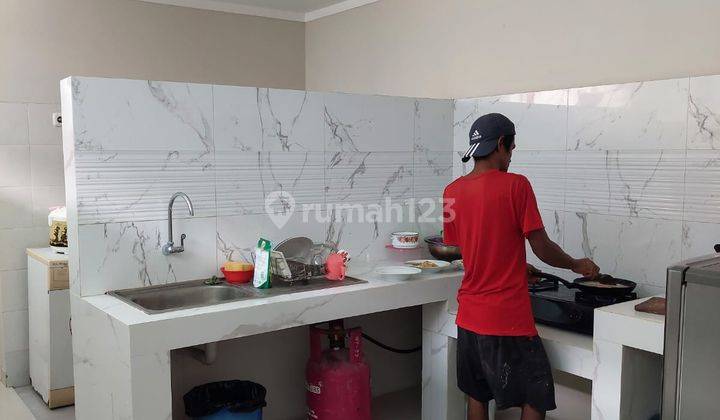 Disewakan Rumah 2 lantai + Pool, dalam komplek Bintaro sektor3A 14