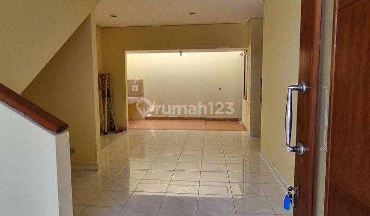 Rumah Siap Huni di Emerald sektor 9 Bintaro  2