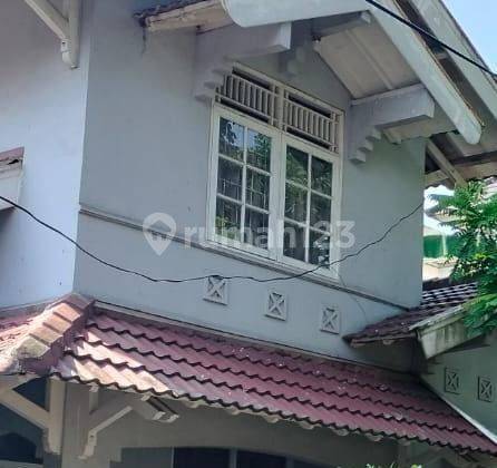 Hot Sale Rumah Murah di Menteng Bintaro Jaya 1