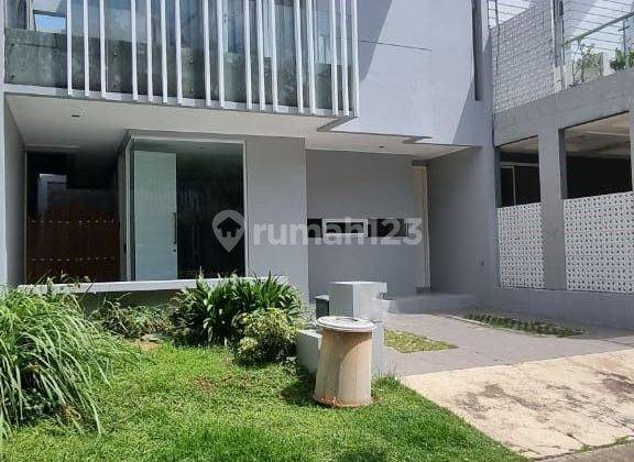 Dijual Rumah Bagus Siap Huni di Discovery Bintaro Jaya 1