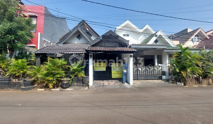 Hot Sale House in Bintaro Jaya Complex Sect.3