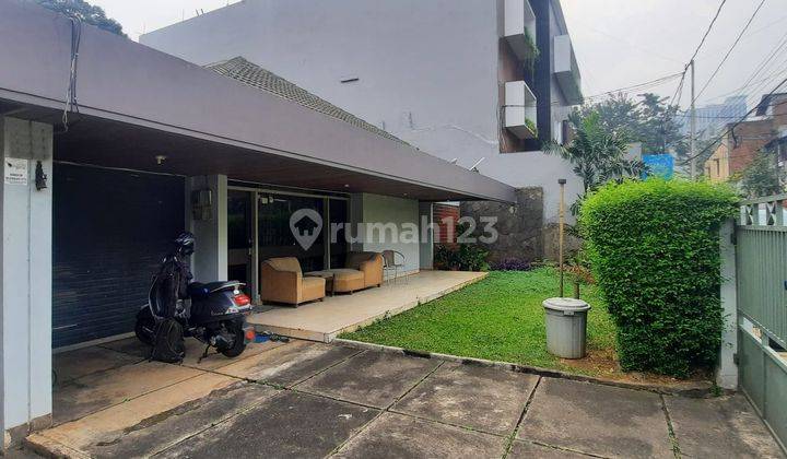 Rumah Besar Murah di Kebayoran Lama Pinggir Jalan 2