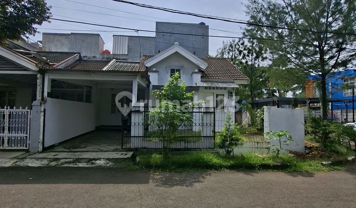 Rumah Di Hook Di Cluster Graha Bintaro Dekat Tol Parigi 1