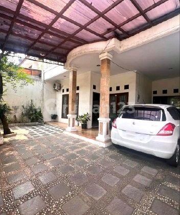 Ready-to-Occupy House in Sector 2 Bintaro Jaya, Near Station and Transjakarta 2