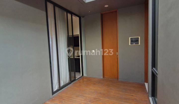 Rumah Full Furnish Bagus Modern Dekat St Mrt Dan Transjkt 2