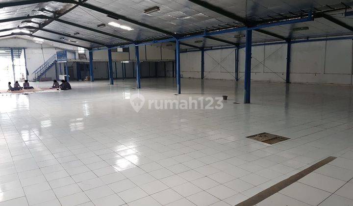 Gudang Cocok Untuk Penyimpanan Atau Pabrik di Cipadung 2