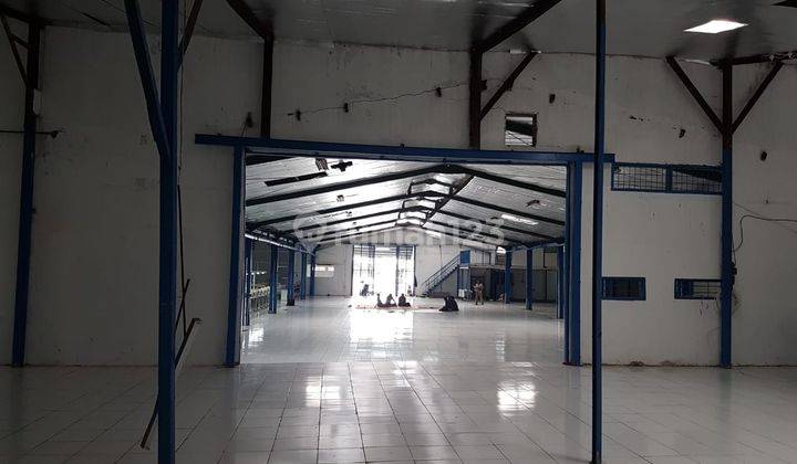 Gudang Cocok Untuk Penyimpanan Atau Pabrik di Cipadung 6