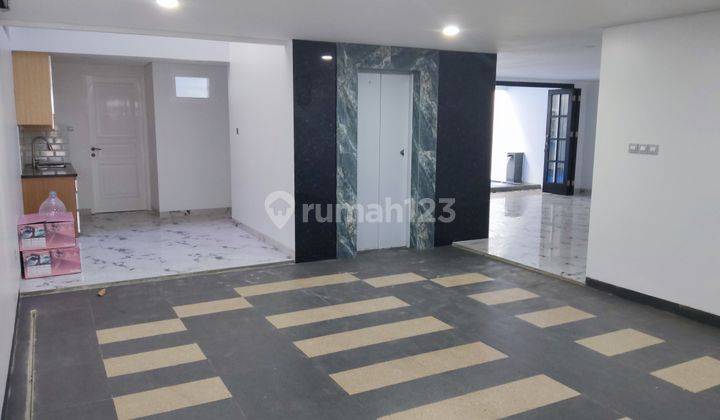 Rumah Mewah Brand New Dua Buah Lokasi Cilandak Tb Simatupang Ff  2