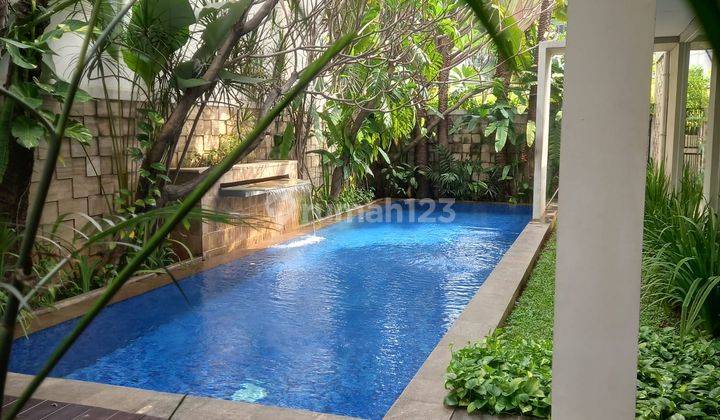 Rumah 2 Lantai Bagus Semi Furnished di Cipete, Jakarta Selatan 1