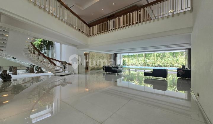 For Sale Luxury House in a Premium Location, Rarely Available in Simprug Golf (Lm/Ff) 2